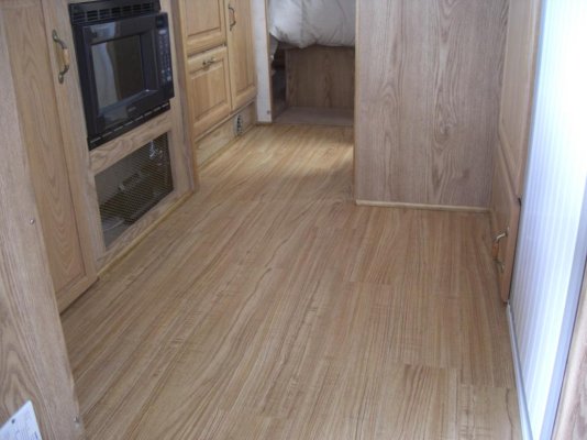 Flooring 203.jpg