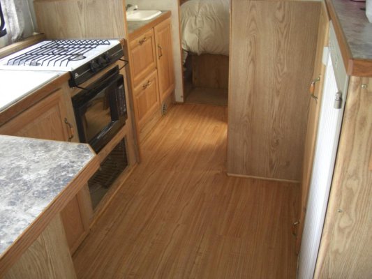 Flooring 211.jpg