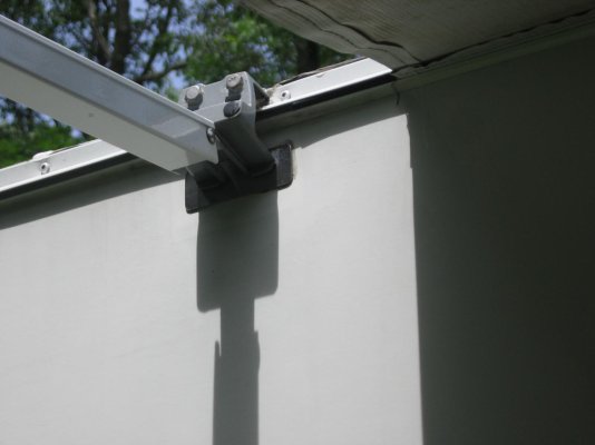 Trailer Awning 001.jpg