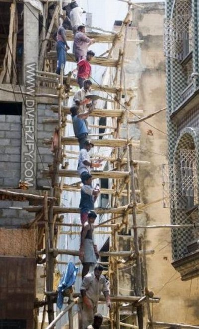 bamboo scaffolding.jpg