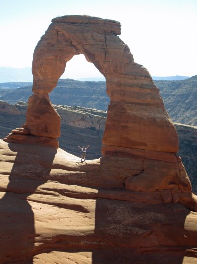 Me Under Delicate Arch.jpg