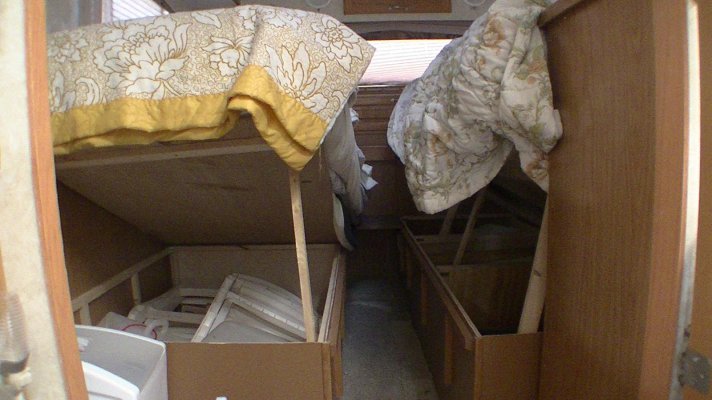 53. storage bed.jpg