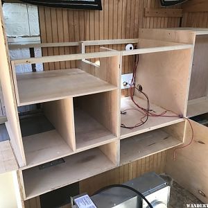 Stovetop, and heater cabinet component