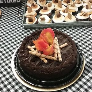 cake And smore cupcakes