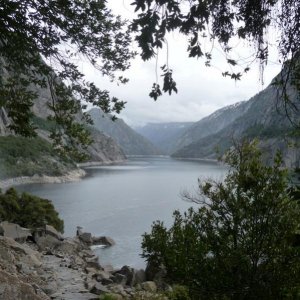 Yosemite National Park, Hetch Hetchy, April 2012