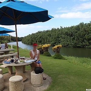 The Dolphin Restaurant and Market - Hanalei