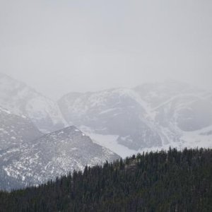 Winter storm moving in at Rocky Mountain National Park