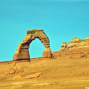 Delicate Arch from the viewpoint