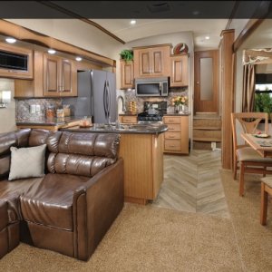 Living area and kitchen in the new Cedar Creek 34re