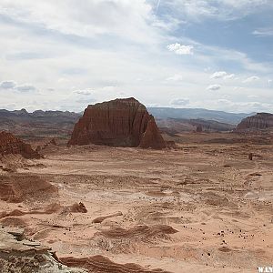 Lower South Desert Overlook