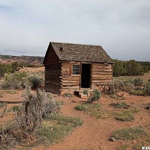 Morrell Cabin - Cathedral Valley