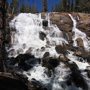 Minaret Falls - Near Devils Postpile National Monument