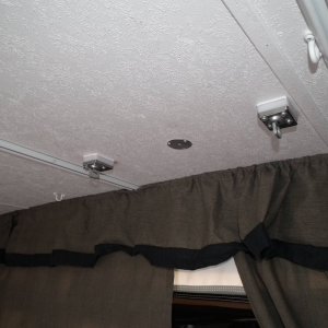 Screen Door  Roof mounts