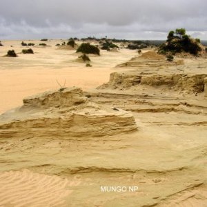 Lunettes_at_Mungo_NP