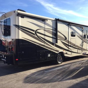 2015 Forest River Georgetown 328TS