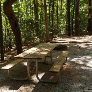 Picnic table