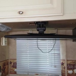 TV Mount 005