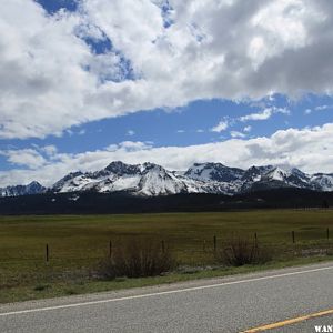 Beautiful Sawtooth scenery at hwy 75/21 junction