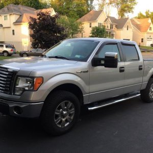 Our trusty tow vehicle - 2010 F-150 SCREW, 5.4L V-8 Triton, 4x4, 5.5ft box, Max Tow equipped.