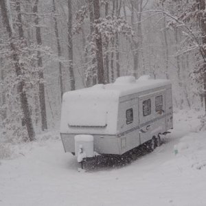 Jayco Eagle FBS 266 in Snow Storm on 02 09 2017