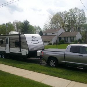 2016 Tundra 5.7L V8, 2017 Jayco 24RBS