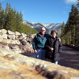 14 Bill and Veronica at Yellowstone (1024x768).jpg