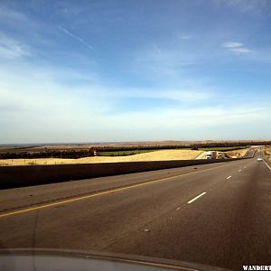 109 San Joaquin Valley going into Bakerfield (1024x768).jpg