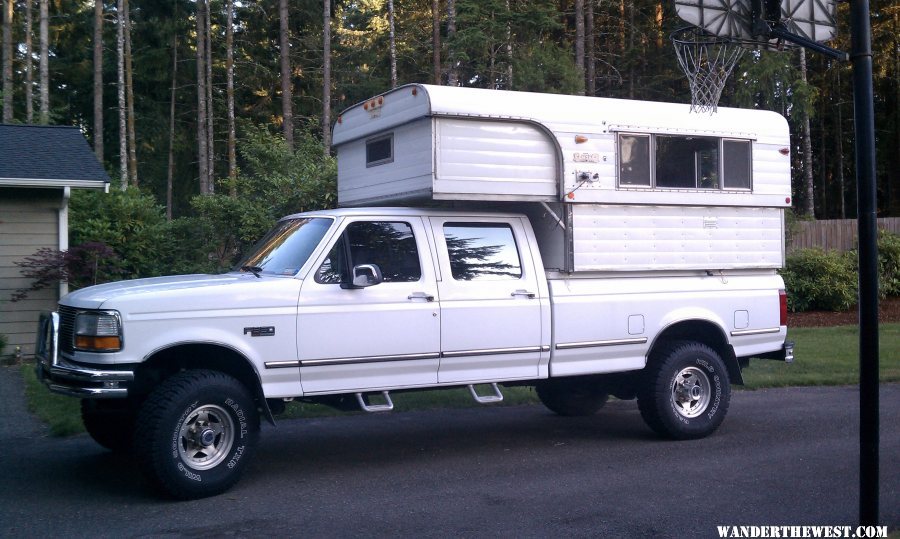 1971 Alaskan Camper / 1995 Ford F-350