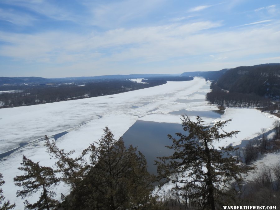 2014 50 MAR20 EFFIGY MOUNDS FIREPOINT PM S VW