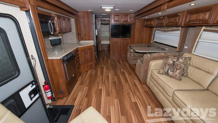 2015 Georgetown 328TS Inside