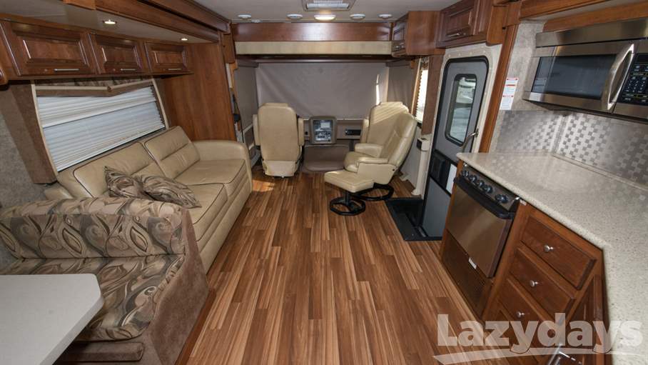 2015 Georgetown 328TS Inside