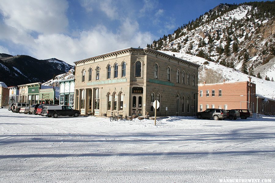 Beautiful Lake City in Winter