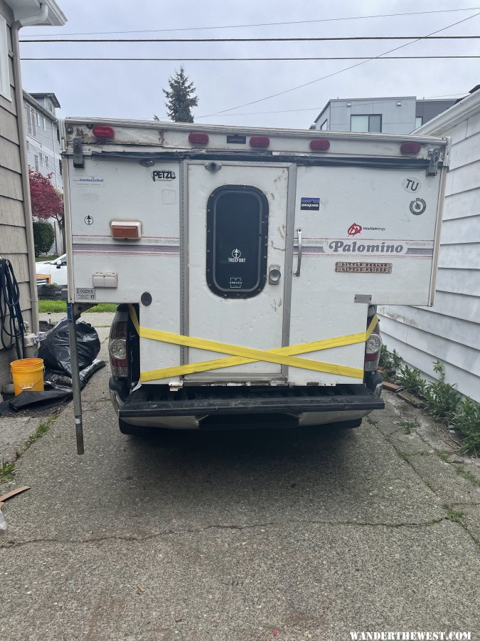 Camper On truck rear