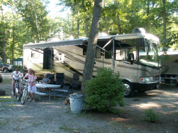 Camping at Lake George RV Park