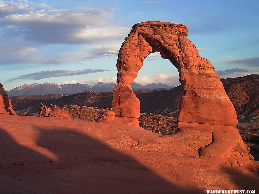 Delicate Arch at sunset