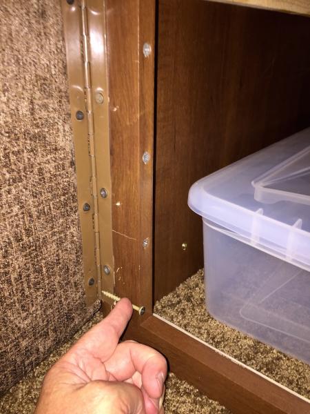 Dinette Door Fix