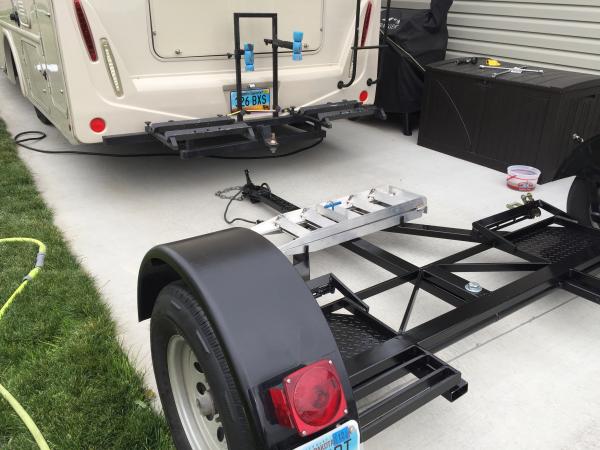 Gemini Hitch Bumper with Bike Rack (2)