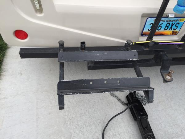 Gemini Hitch Bumper with Bike Rack (3)