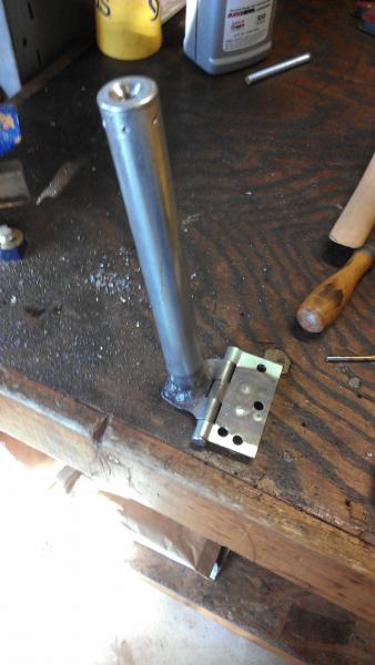 Hinge welded to end of support leg