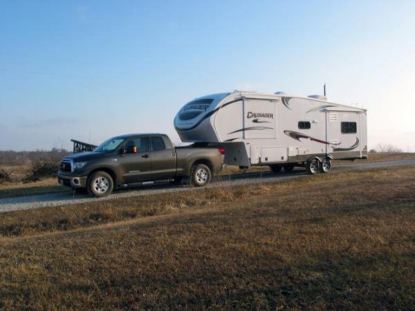 in the drive: just home from the dealer, Liberty RV in Liberty, MO. They gave us an extensive 3 hour walk-through and have been outstanding!
The trail