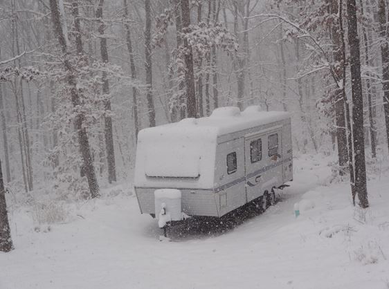 Jayco Eagle FBS 266 in Snow Storm on 02 09 2017