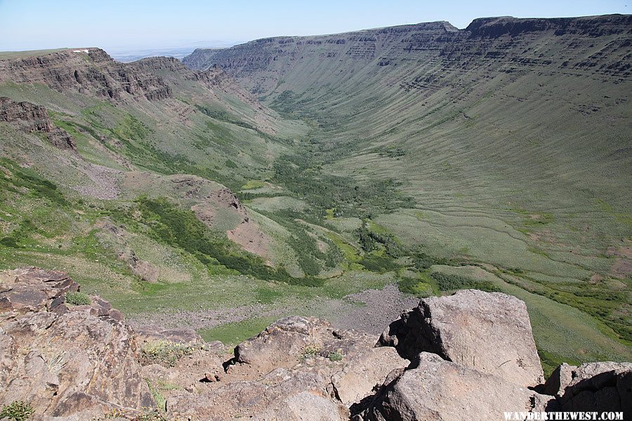 Kiger Gorge - Steens Mountain