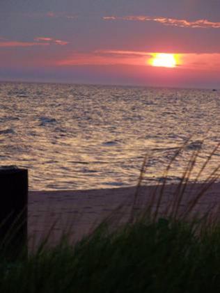 Lake Michigan sunset, Ludington SP (June 2007)