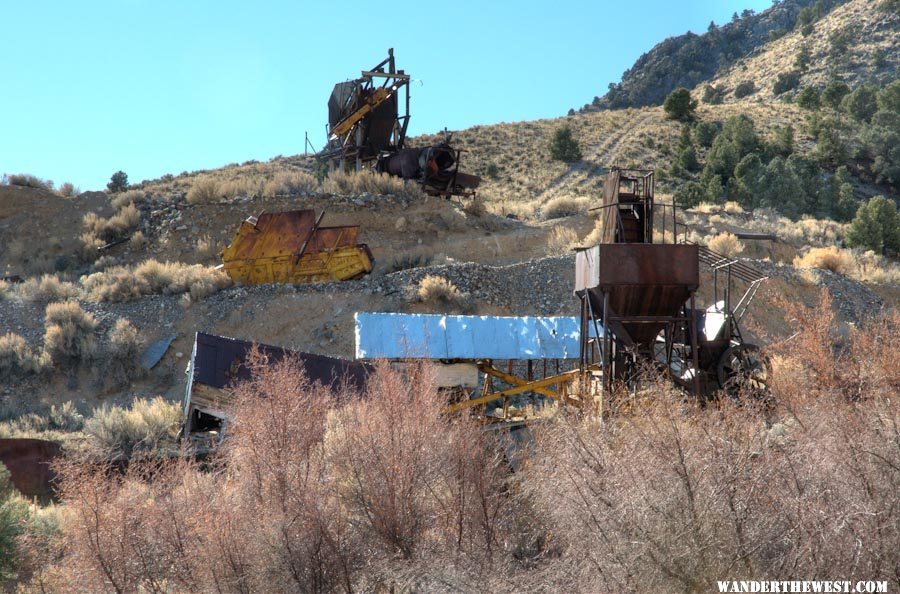 Mine on Ophir Creek