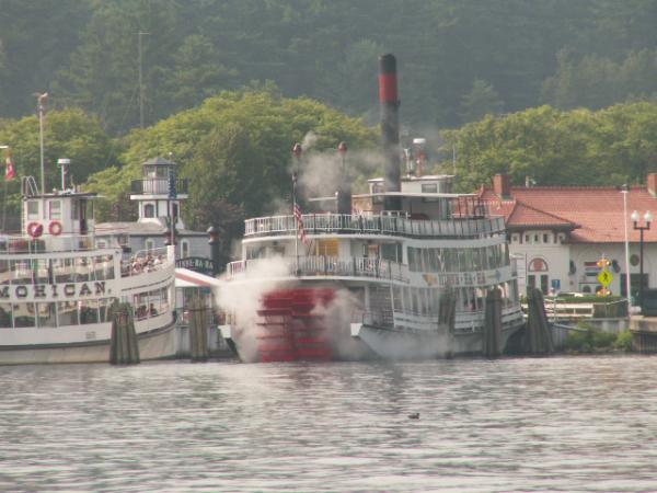 Minne Ha Ha and Mohican Steamboats