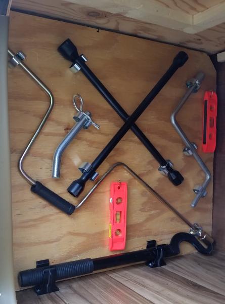 Pass-thru tool storage