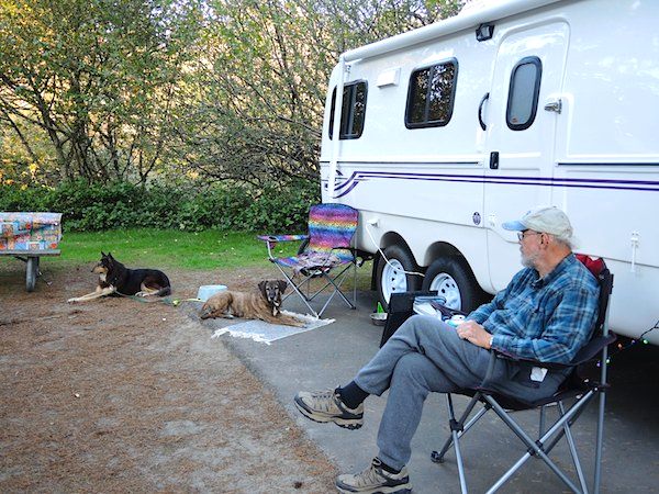 Relaxing during the Fall NOG. Fort Stephens SP, Warrenton OR. 10.03.2015