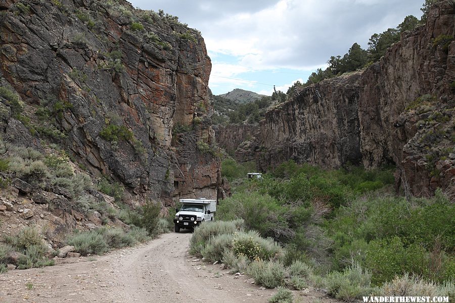 Road from Bodie to Aurora