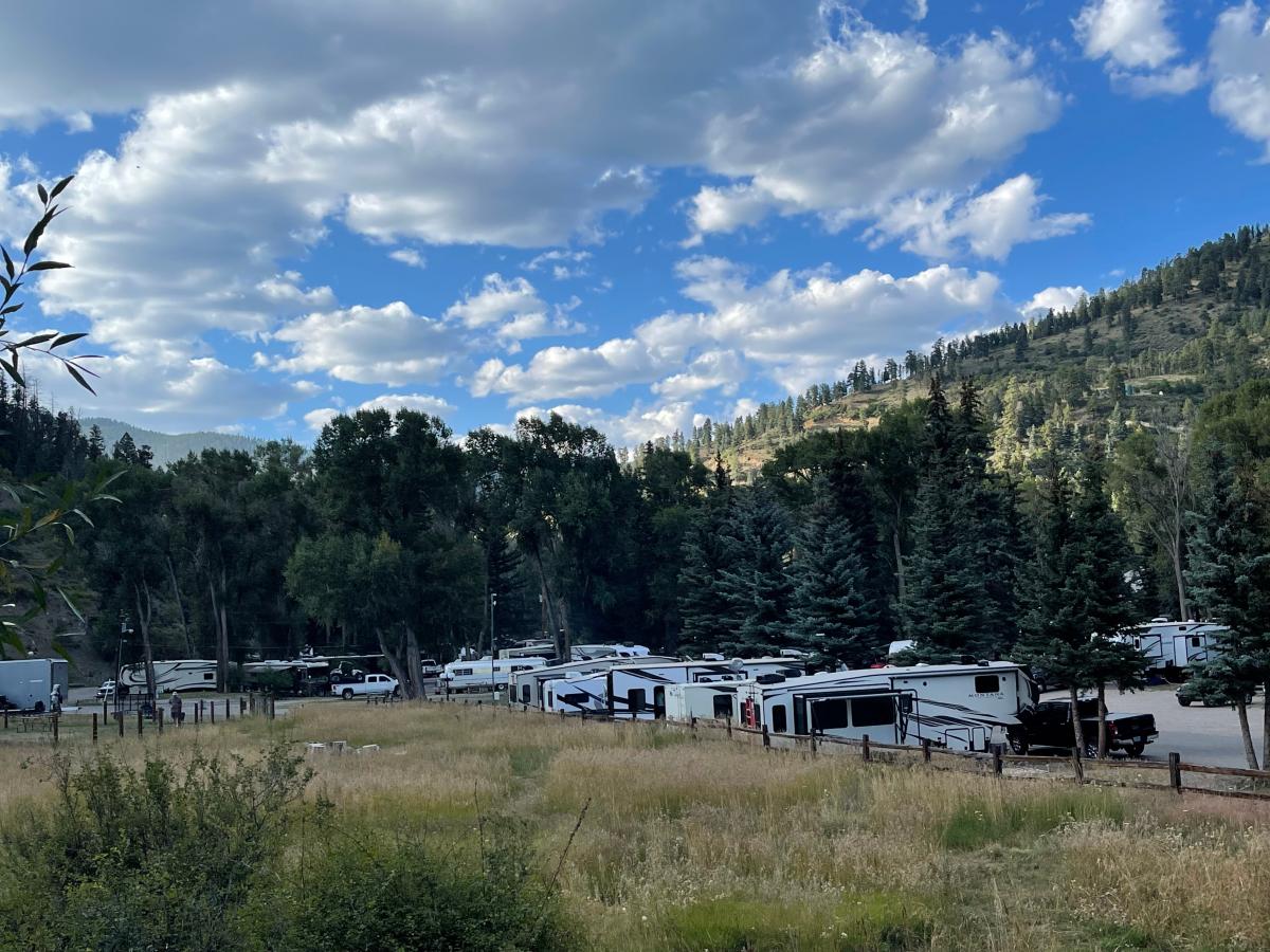 Road Runner Campground is huge, very well run, beautiful and quiet.