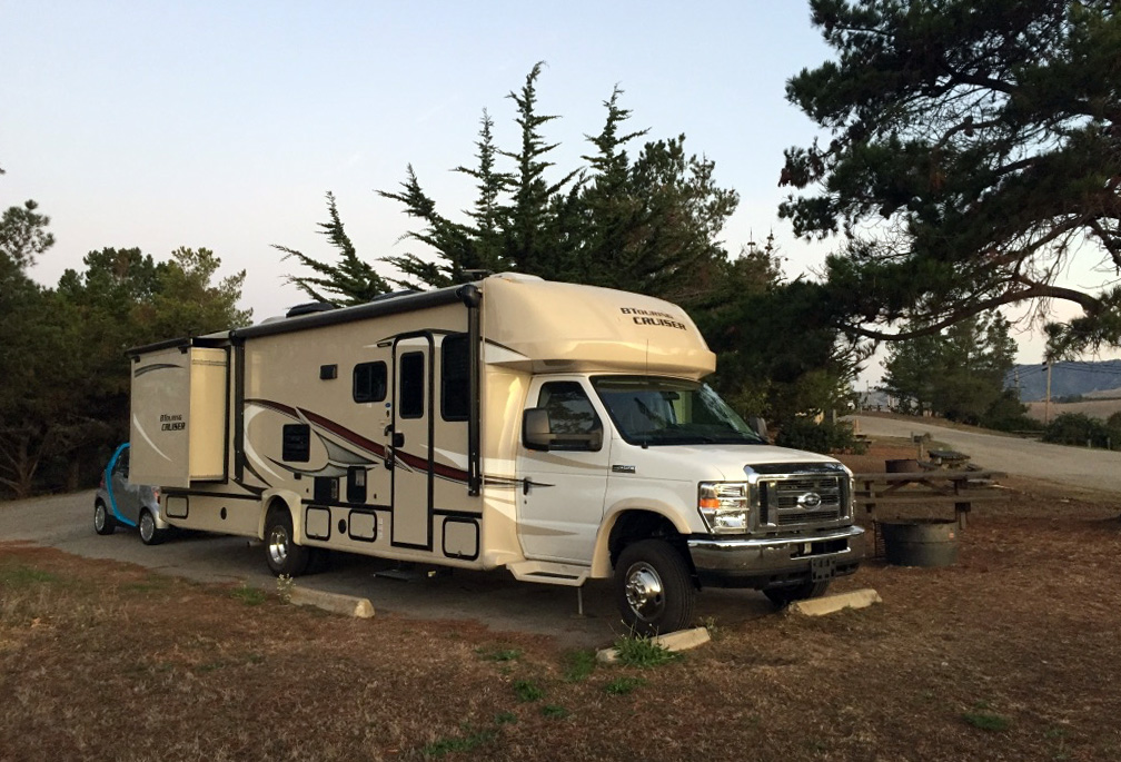 RV San Simeon Park
From this site on the hill we could see the Pacific Ocean maybe a half mile away.